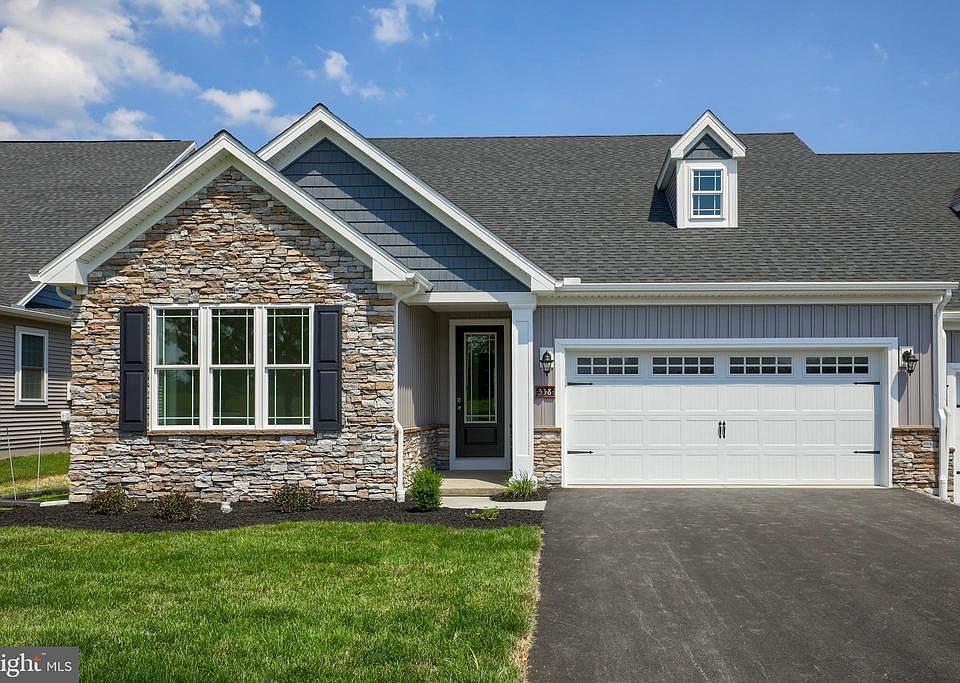 1st image of 338 Sawgrass Dr #35