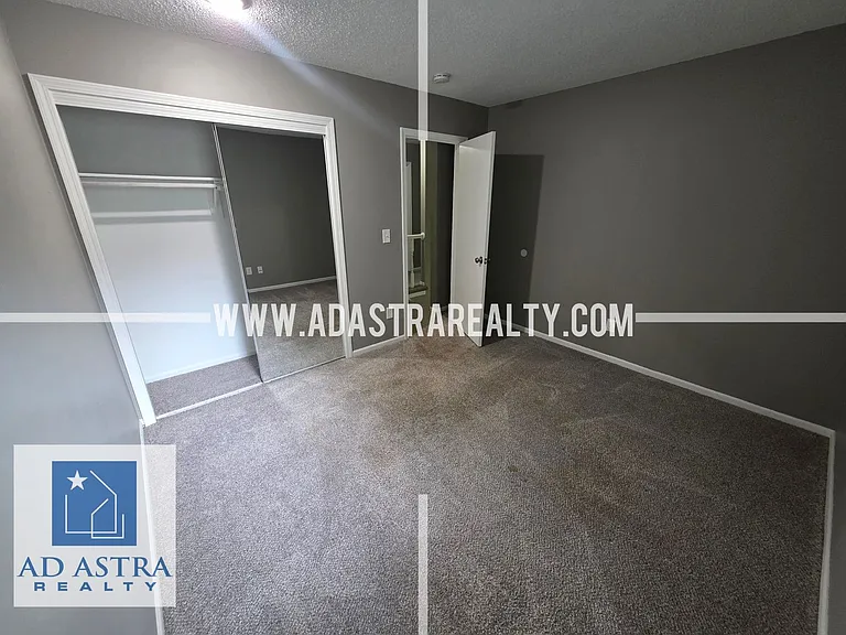 11807 Caenen St — Photo 21