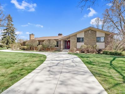 31896 Staman Cir, Farmington Hills, MI, 48336