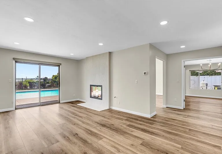 1165 Catalina Blvd — Photo 15