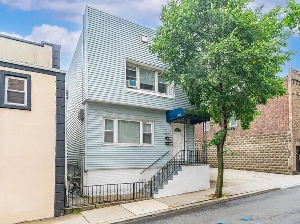625 Adams Street image 1 of 31