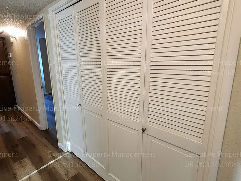 709 Deseret Way — Photo 19