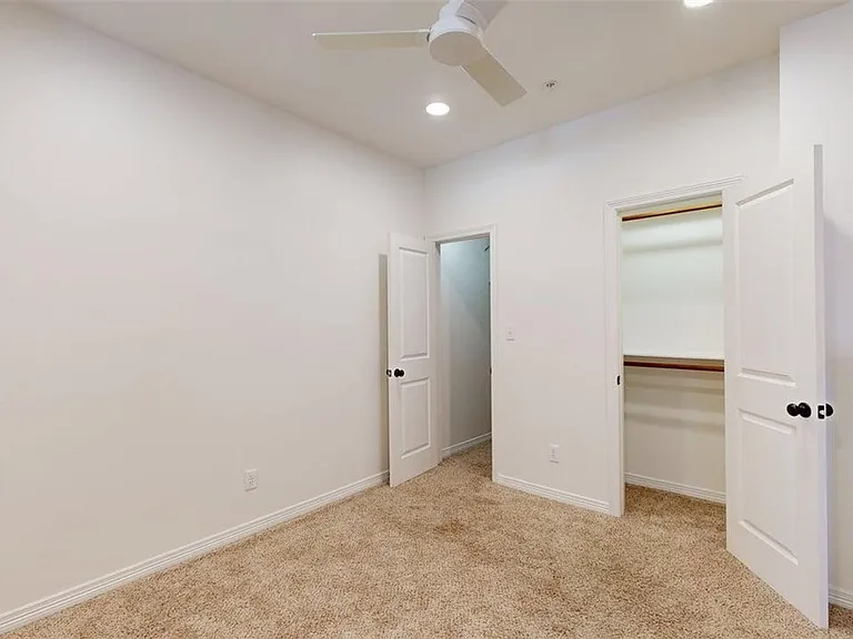 206 N Main St #124 — Photo 10