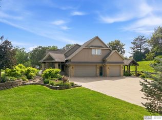 505 Oak Hill Rd, Plattsmouth, NE 68048