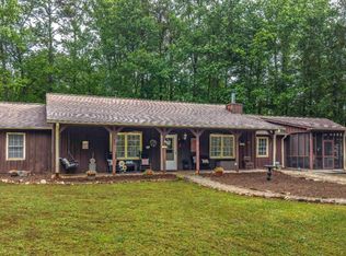 712 Honeysuckle Ln, Temple, GA 30179