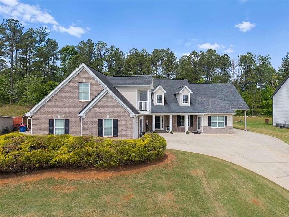 1st image of 635 Shoals Trl