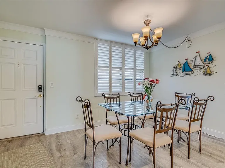 17900 Gulf Blvd #2E — Photo 14