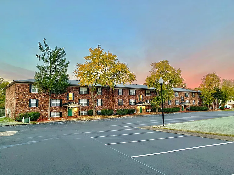 Countrybrook Apartments — Photo 83
