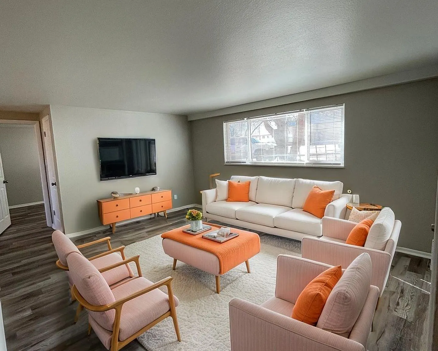 1115 Old Dutch Mill Rd. — Photo 2