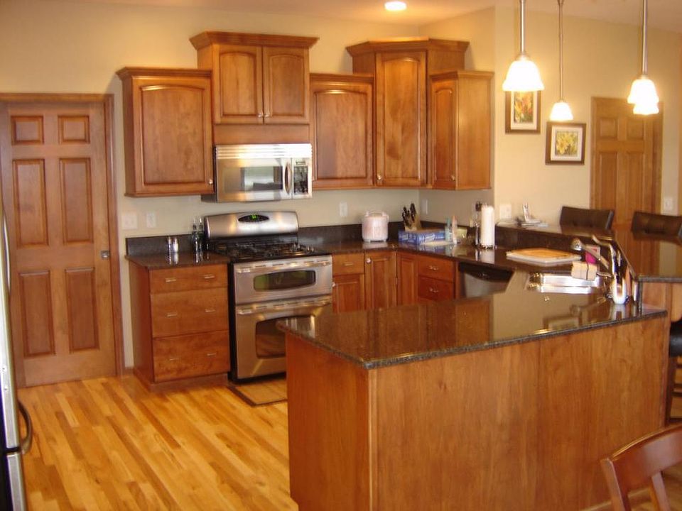 1st image of 1318 Pine Cir