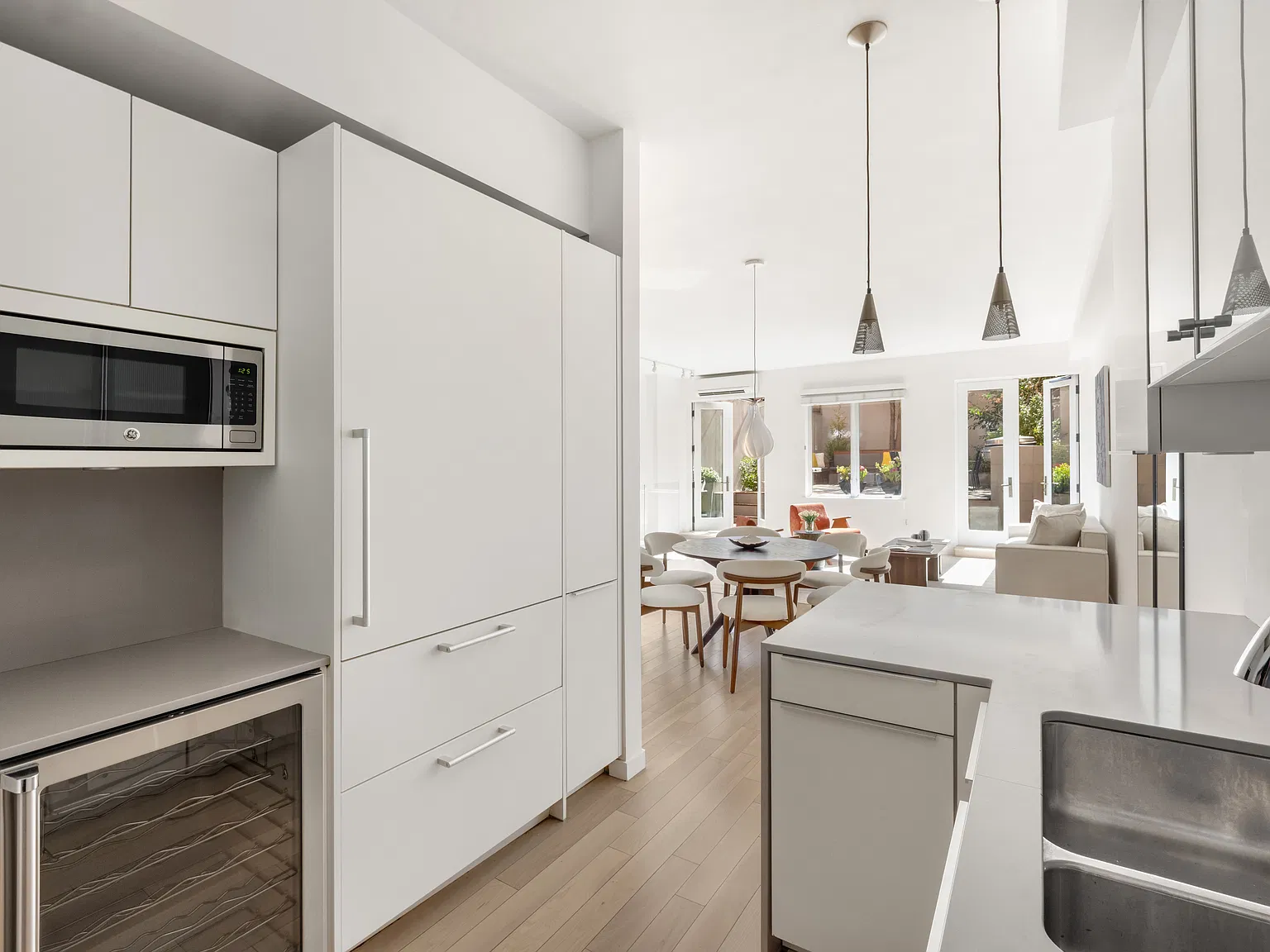 120 East 29th Street — Photo 4