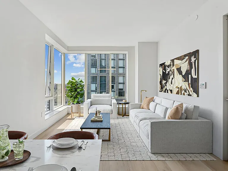 17 Hanover Pl #8D — Photo 4