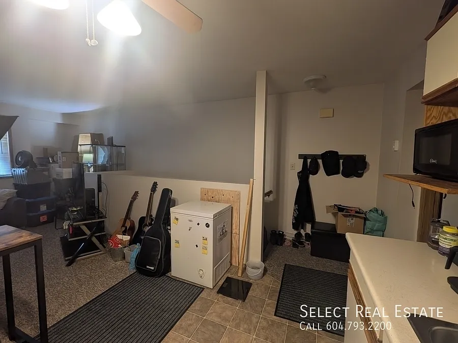 1 bed, 1.5 bath, 560 sqft, $1,175 — Photo 4
