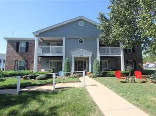9218 Bent Pine Ct APT A, Saint Louis, MO 63126