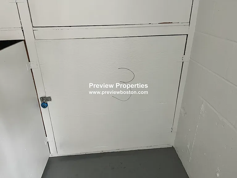 38 Carey Ave #3P — Photo 17