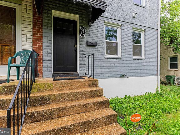 4th image of 5429 Belle Vista Ave