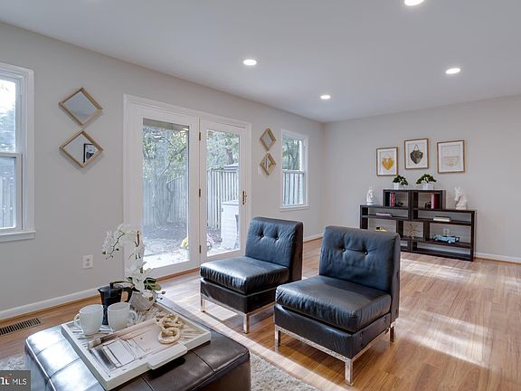 4th image of 5038 Cliffhaven Dr