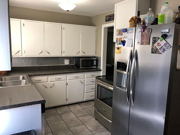 4th image of 514 W 21st St