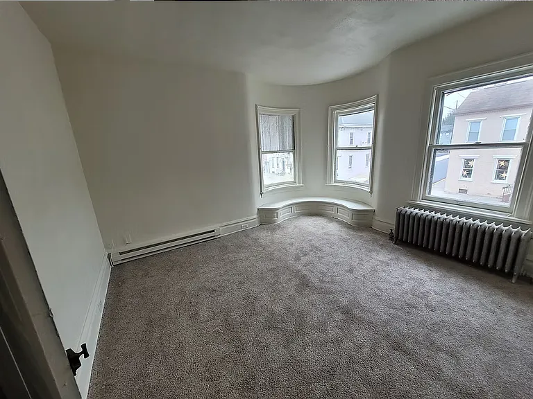 61 E Main St #4 — Photo 11