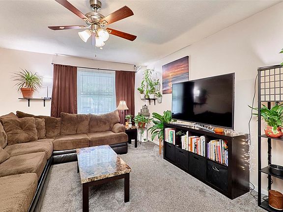 4th image of 14 Fern Dr