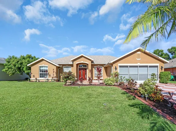 5542 NW Kappa Court, Port St Lucie, FL 34986