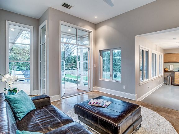 5th image of 8463 Santa Clara Dr
