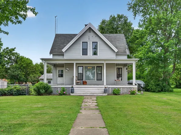209 N Jackson St, Gardner, IL 60424
