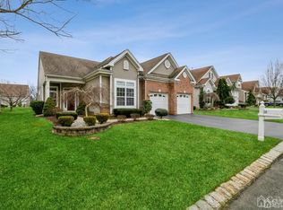 16 Steeple Rd, Monroe Township, NJ 08831