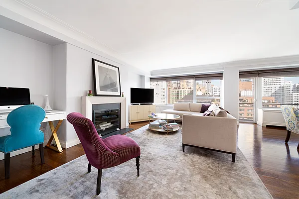 Sold by Compass | media 1