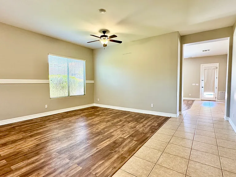 1356 E Lovebird Ct — Photo 5