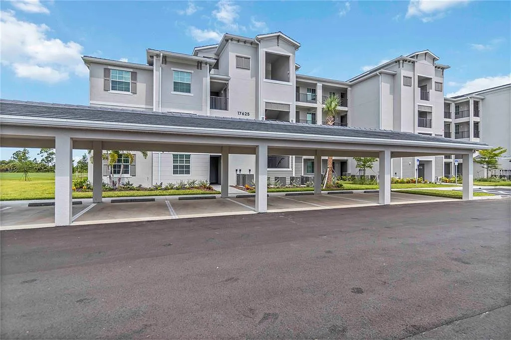 Building Photo - 17625 Opal Sand Dr #302