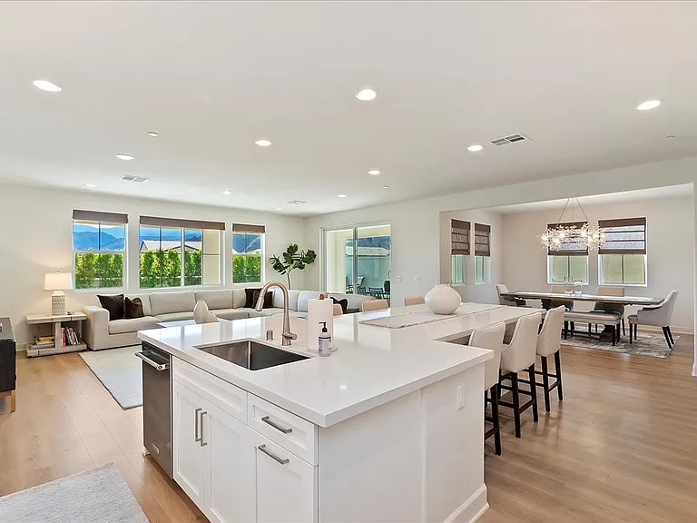 80435 Palatine Ct — Photo 2