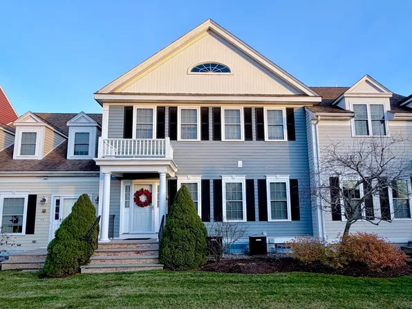 45 Meetinghouse Rd #45, Norfolk, MA 02056