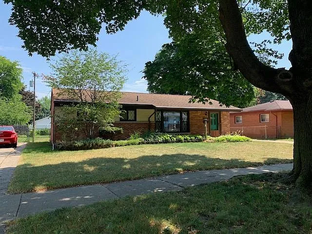 1341 Jay Ave photo 1