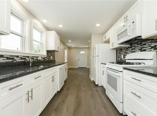 71 Saint Elizabeth St UNIT 1, Bristol, RI 02809