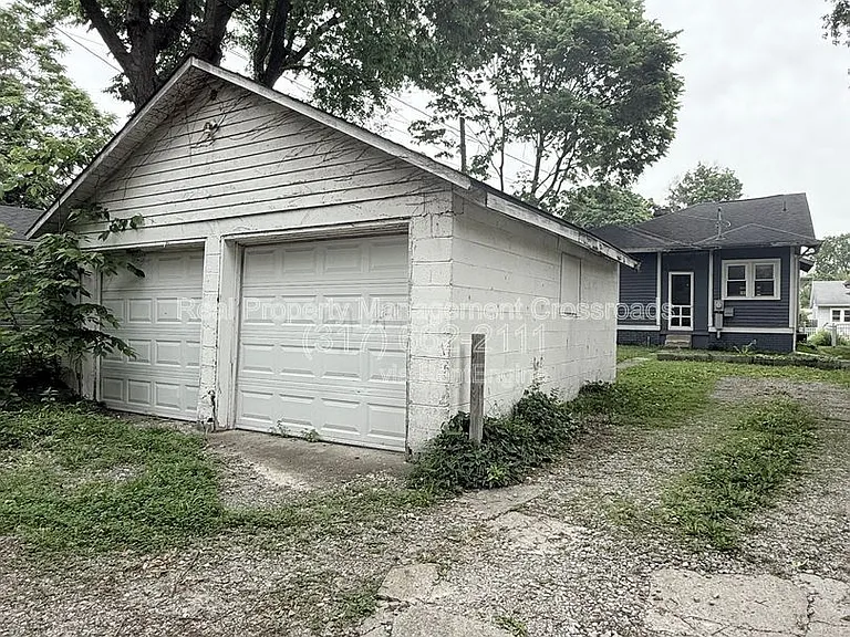 4340 Guilford Ave — Photo 37