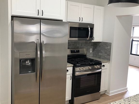 4th image of 1454 W 84th St Unit 2