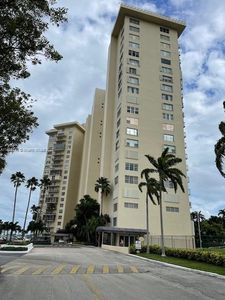 11111 Biscayne Blvd #1F, Miami, FL, 33181