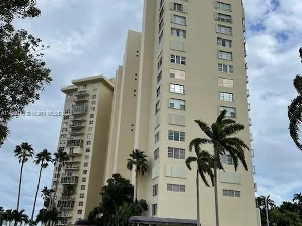 11111 Biscayne Blvd #1F, Miami, FL 33181