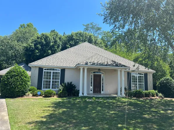 134 Golden Way, Tifton, GA 31794