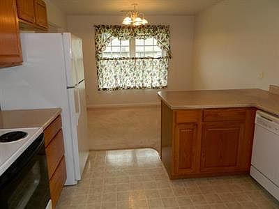 5th image of 640 Tealwood Dr