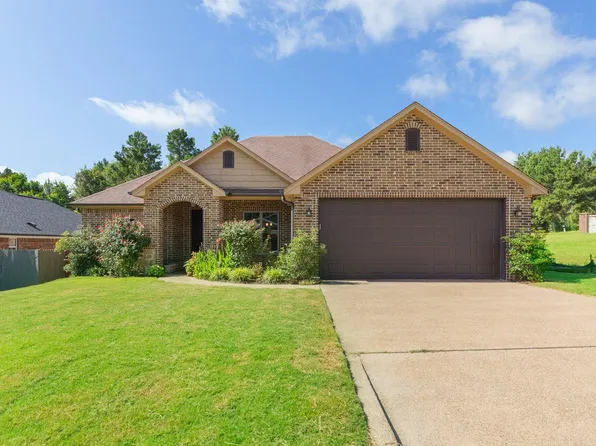 702 Bluebonnet Ln, Marshall, TX 75672