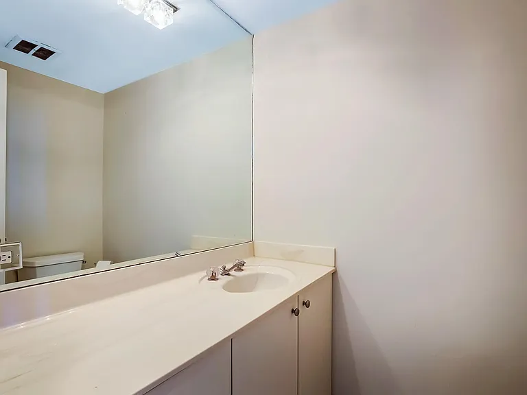 1 Beach Dr SE #2109 — Photo 10