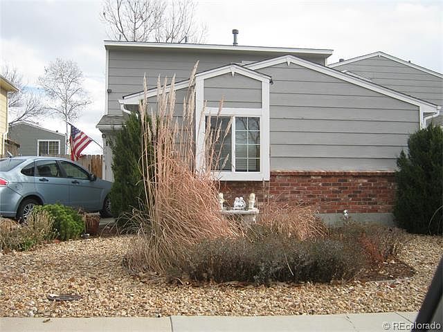 2nd image of 12544 Elm St
