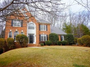 145 Hunters Grove Ct, Winston Salem, NC 27104