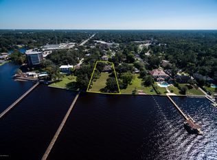 1347 Baylor Ln, Jacksonville, FL 32217