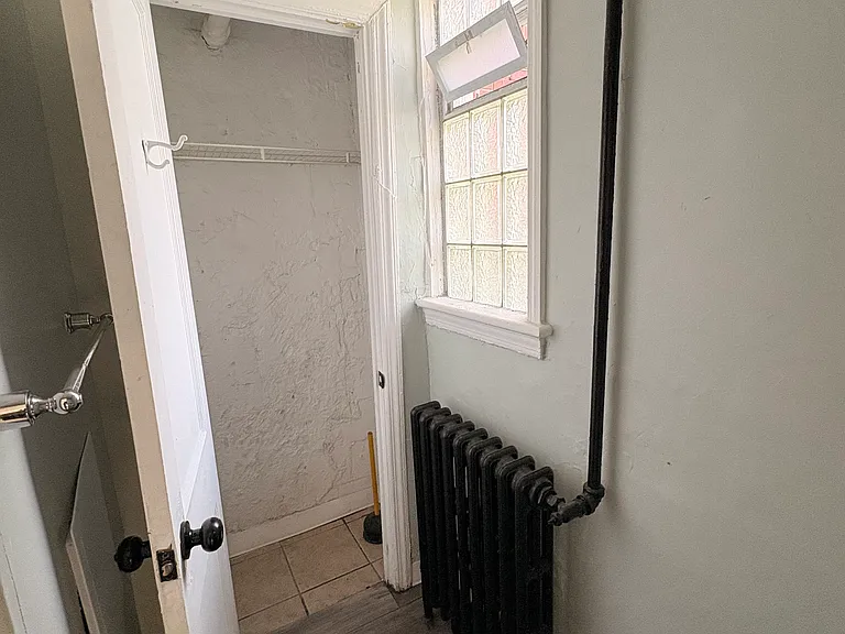 4801 Reading Rd #13 — Photo 9