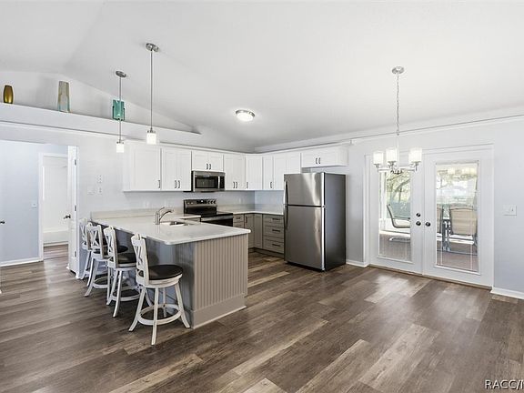 4th image of 3802 E Ryan St