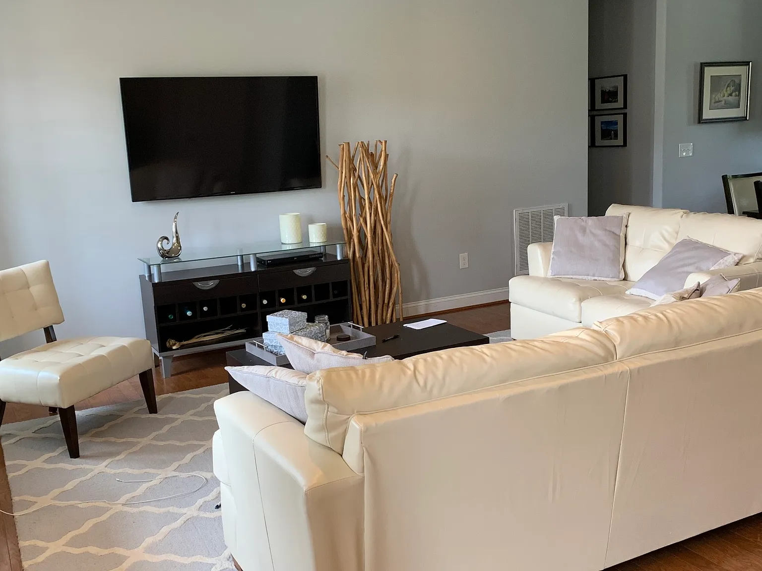 3 bed, 2.5 bath, 1680 sqft, $2,950 — Photo 3