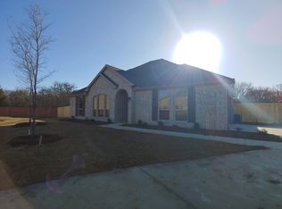 700 Royse Ridge Rd, Ennis, TX 75119